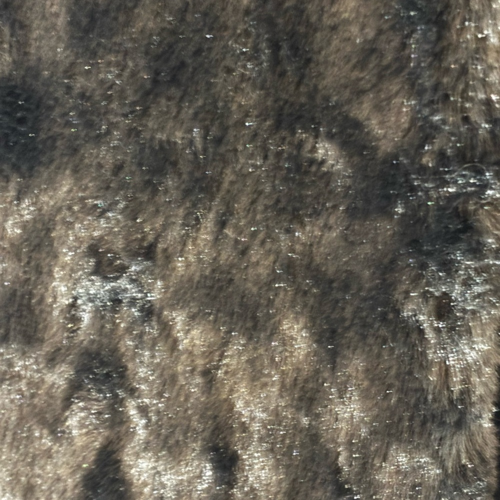 Women's Black Faux-fur Heated Scarf - Picture 4 of 7